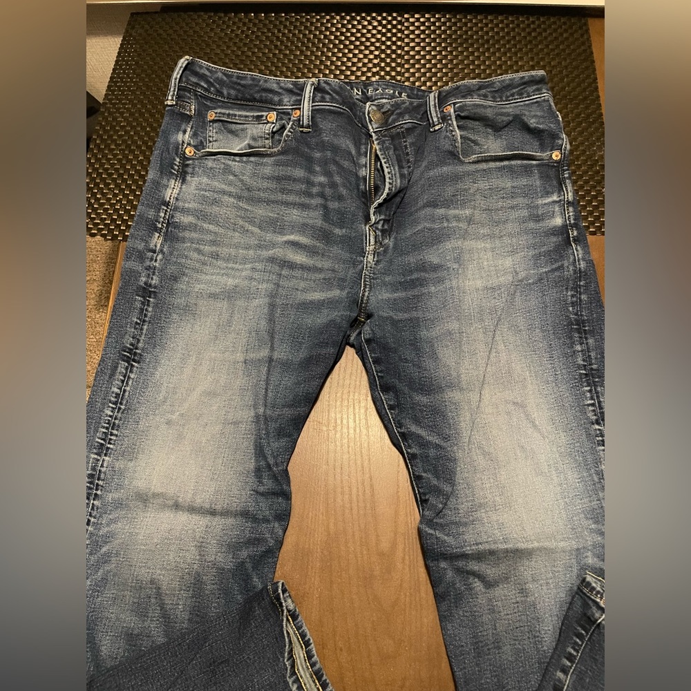 38x32 American Eagle Men’s jeans Relaxed Straight fit